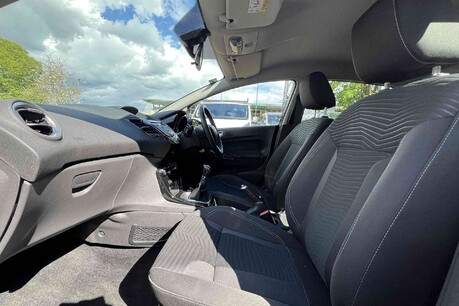 Ford Fiesta 1.0T EcoBoost Zetec Euro 6 (s/s) 5dr 19