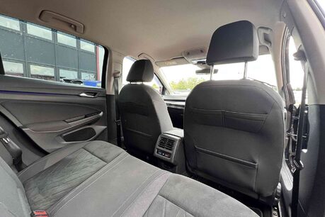 Volkswagen Golf 1.5 TSI Style Euro 6 (s/s) 5dr 17