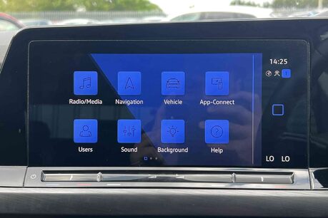 Volkswagen Golf 1.5 TSI Style Euro 6 (s/s) 5dr 31