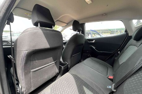 Ford Fiesta 1.0T EcoBoost Zetec Euro 6 (s/s) 5dr 18
