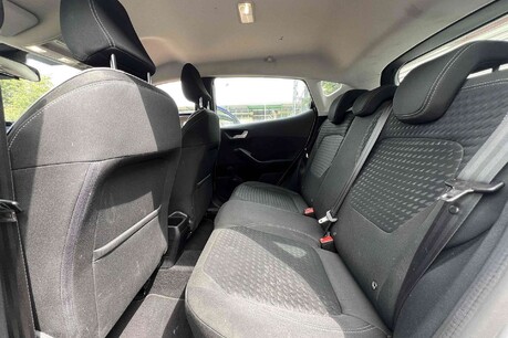 Ford Fiesta 1.0T EcoBoost Zetec Euro 6 (s/s) 5dr 17