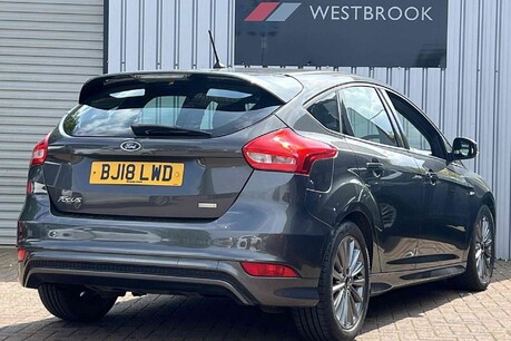Ford Focus 1.0T EcoBoost ST-Line Euro 6 (s/s) 5dr 2