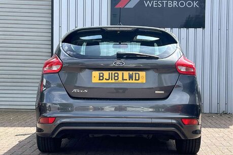 Ford Focus 1.0T EcoBoost ST-Line Euro 6 (s/s) 5dr 3