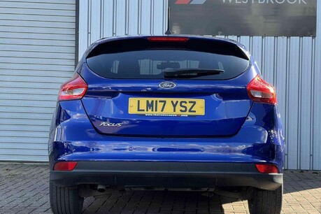 Ford Focus 1.5 TDCi Zetec Edition Euro 6 (s/s) 5dr 3