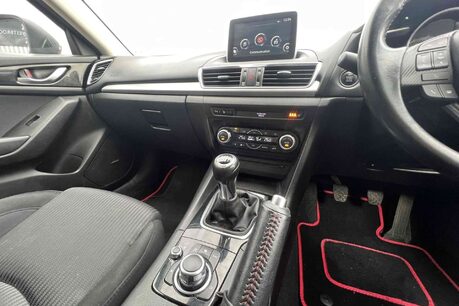 Mazda 3 2.0 SKYACTIV-G Sport Nav Fastback Euro 5 (s/s) 4dr 21