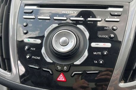 Ford C-Max 1.6 TDCi Titanium X Euro 5 5dr 23