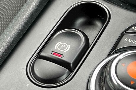 Mini Clubman 1.5 Cooper Euro 6 (s/s) 6dr 21