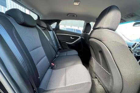 Hyundai i30 1.6 CRDi Blue Drive SE Euro 6 (s/s) 5dr 19