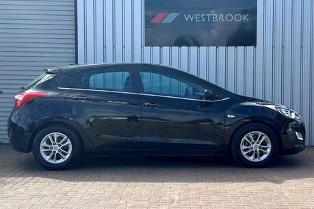 Hyundai i30 1.6 CRDi Blue Drive SE Euro 6 (s/s) 5dr 2