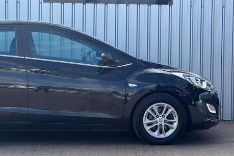 Hyundai i30 1.6 CRDi Blue Drive SE Euro 6 (s/s) 5dr 10