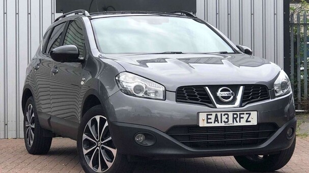 Nissan Qashqai 1.5 dCi 360 2WD Euro 5 5dr Service History
