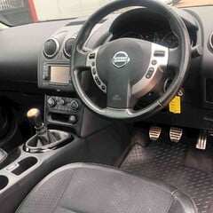 Nissan Qashqai 1.5 dCi 360 2WD Euro 5 5dr 7