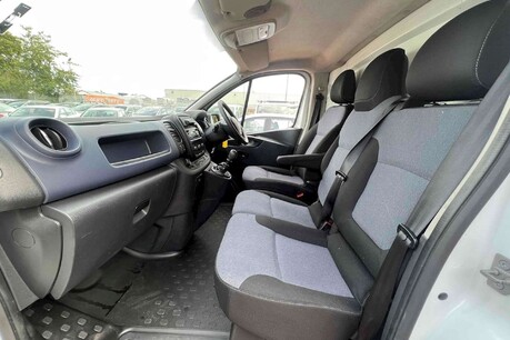 Vauxhall Vivaro 1.6 CDTi 2900 L2 H1 Euro 6 5dr 11