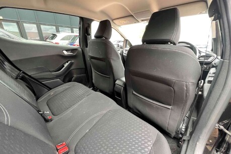 Ford Fiesta 1.0T EcoBoost Titanium Euro 6 (s/s) 5dr 12