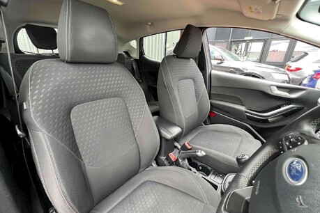 Ford Fiesta 1.0T EcoBoost Titanium Euro 6 (s/s) 5dr 8