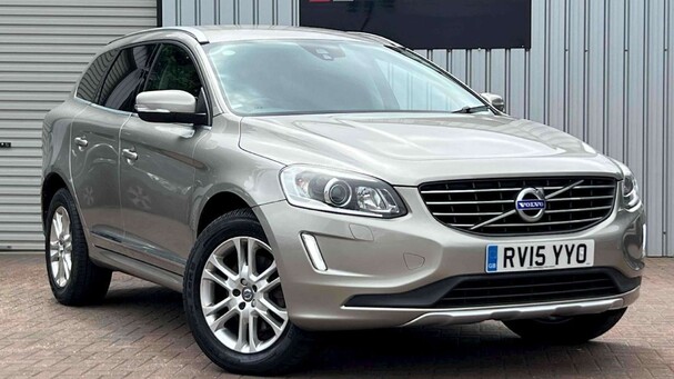 Volvo XC60 2.4 D4 SE Lux Nav AWD Euro 5 (s/s) 5dr Service History