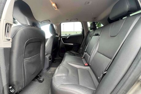 Volvo XC60 2.4 D4 SE Lux Nav AWD Euro 5 (s/s) 5dr 14