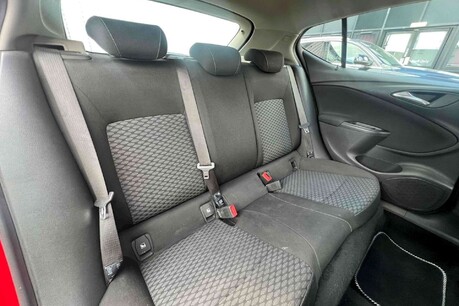 Vauxhall Astra 1.4i Turbo Energy Euro 6 5dr 9
