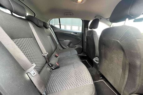 Vauxhall Astra 1.4i Turbo Energy Euro 6 5dr 10