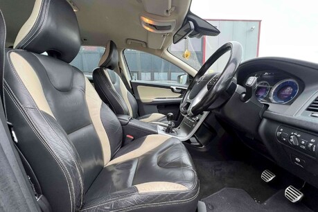 Volvo XC60 2.4D DRIVe R-Design Euro 4 5dr 9