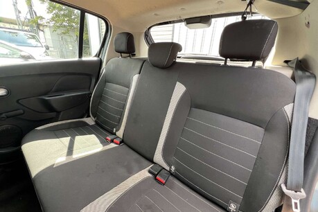 Dacia Sandero Stepway 0.9 TCe Ambiance Euro 6 (s/s) 5dr 15
