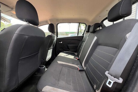 Dacia Sandero Stepway 0.9 TCe Ambiance Euro 6 (s/s) 5dr 16