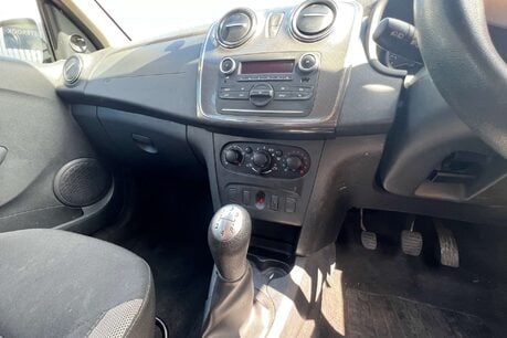Dacia Sandero Stepway 0.9 TCe Ambiance Euro 6 (s/s) 5dr 23