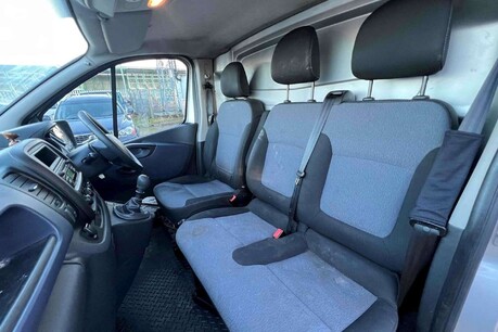 Vauxhall Vivaro 1.6 CDTi 2700 ecoFLEX L1 H1 Euro 6 (s/s) 5dr 10