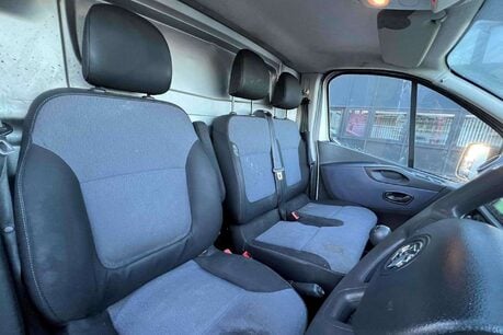 Vauxhall Vivaro 1.6 CDTi 2700 ecoFLEX L1 H1 Euro 6 (s/s) 5dr 8