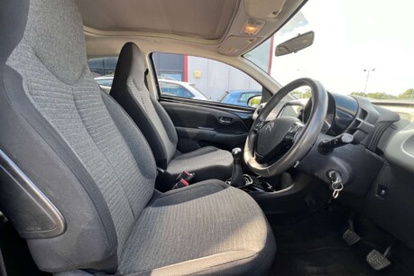 Citroen C1 1.2 PureTech Flair Airscape Euro 5 3dr (Euro 5) 17