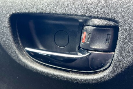Citroen C1 1.2 PureTech Flair Airscape Euro 5 3dr (Euro 5) 42