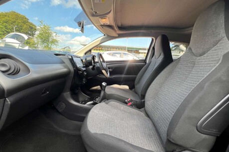 Citroen C1 1.2 PureTech Flair Airscape Euro 5 3dr (Euro 5) 21