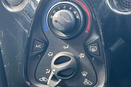 Citroen C1 1.2 PureTech Flair Airscape Euro 5 3dr (Euro 5) 27