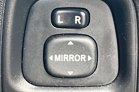 Citroen C1 1.2 PureTech Flair Airscape Euro 5 3dr (Euro 5) 41