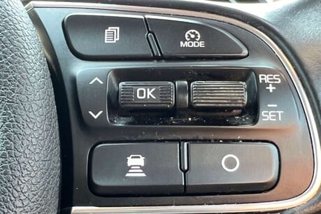 Kia Niro 1.6 GDi 4 DCT Euro 6 (s/s) 5dr 69