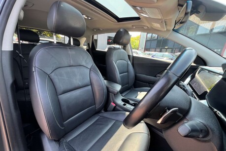 Kia Niro 1.6 GDi 4 DCT Euro 6 (s/s) 5dr 29