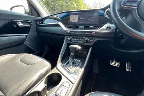 Kia Niro 1.6 GDi 4 DCT Euro 6 (s/s) 5dr 51
