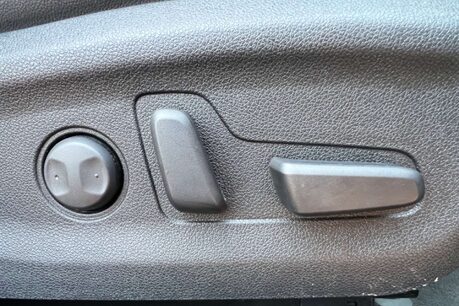 Kia Niro 1.6 GDi 4 DCT Euro 6 (s/s) 5dr 31