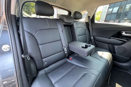 Kia Niro 1.6 GDi 4 DCT Euro 6 (s/s) 5dr 32