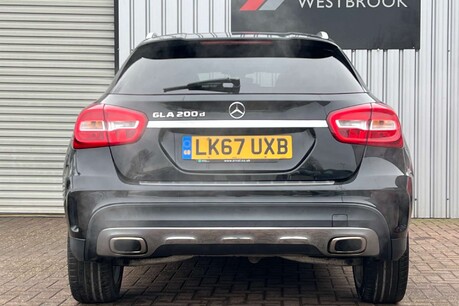 Mercedes-Benz GLA 2.1 GLA200d AMG Line Euro 6 (s/s) 5dr 3