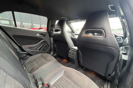 Mercedes-Benz GLA 2.1 GLA200d AMG Line Euro 6 (s/s) 5dr 21