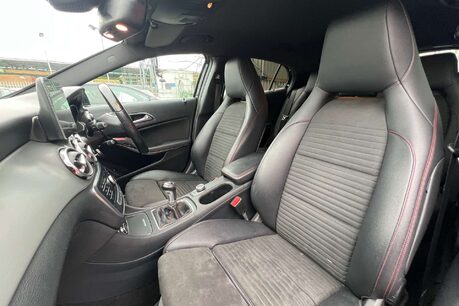 Mercedes-Benz GLA 2.1 GLA200d AMG Line Euro 6 (s/s) 5dr 25