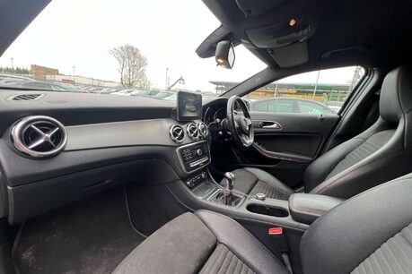 Mercedes-Benz GLA 2.1 GLA200d AMG Line Euro 6 (s/s) 5dr 27