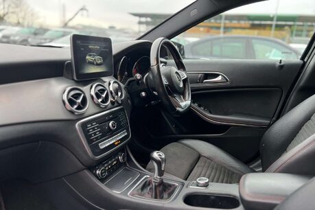 Mercedes-Benz GLA 2.1 GLA200d AMG Line Euro 6 (s/s) 5dr 28