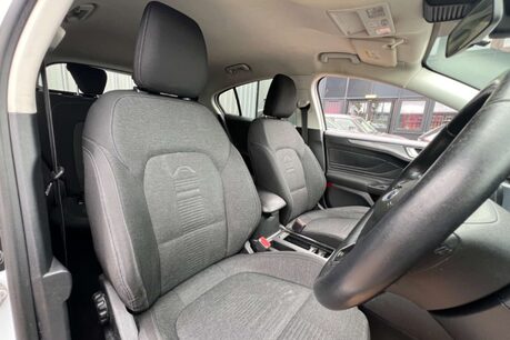 Ford Focus 1.5 EcoBlue Active Euro 6 (s/s) 5dr 27