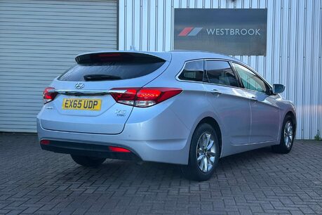 Hyundai i40 1.7 CRDi Blue Drive SE Nav Tourer Euro 6 (s/s) 5dr 8