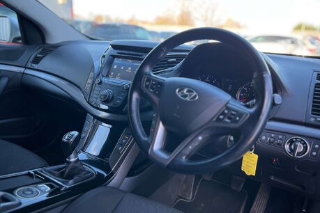 Hyundai i40 1.7 CRDi Blue Drive SE Nav Tourer Euro 6 (s/s) 5dr 17