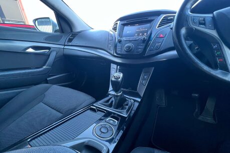 Hyundai i40 1.7 CRDi Blue Drive SE Nav Tourer Euro 6 (s/s) 5dr 35