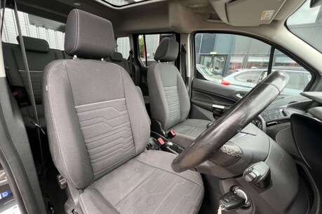 Ford Tourneo Connect 1.5 TDCi Titanium Euro 6 (s/s) 5dr 21