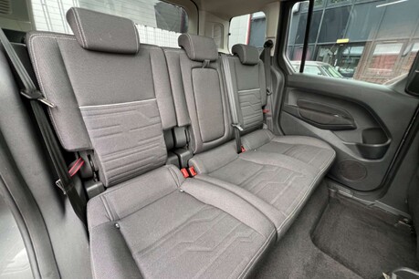 Ford Tourneo Connect 1.5 TDCi Titanium Euro 6 (s/s) 5dr 24